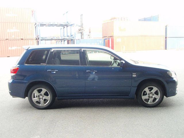 2002 Mitsubishi Airtrek