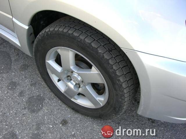 2002 Mitsubishi Airtrek