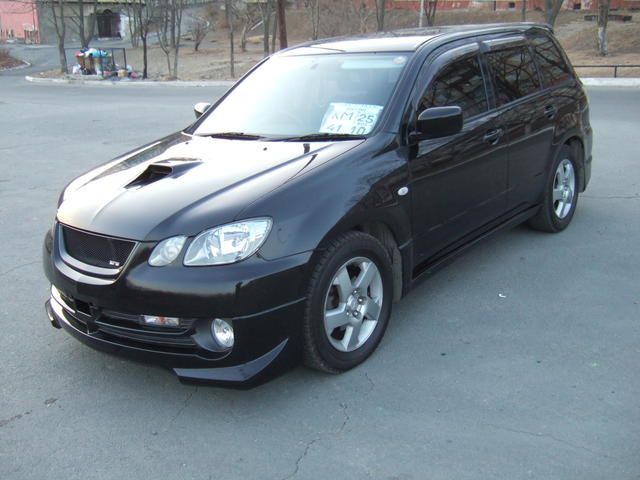 2002 Mitsubishi Airtrek