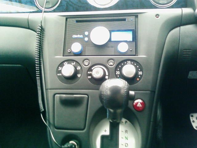 2002 Mitsubishi Airtrek