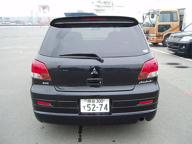2002 Mitsubishi Airtrek