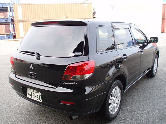 2002 Mitsubishi Airtrek