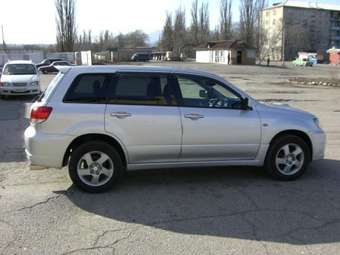 2002 Mitsubishi Airtrek