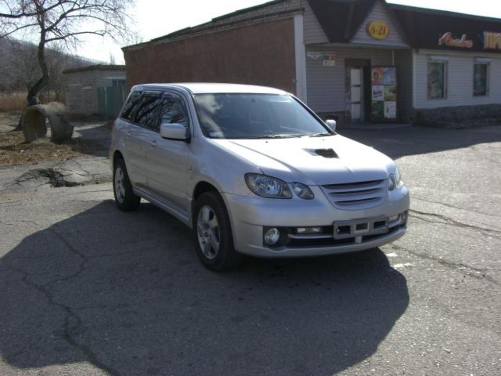 2002 Mitsubishi Airtrek