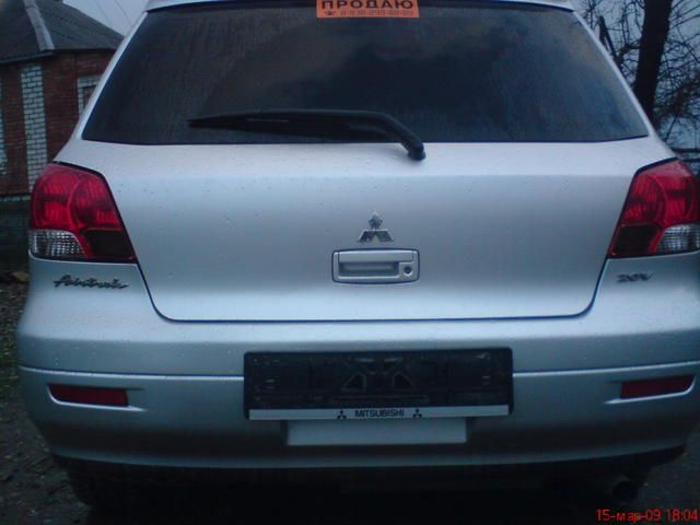 2002 Mitsubishi Airtrek