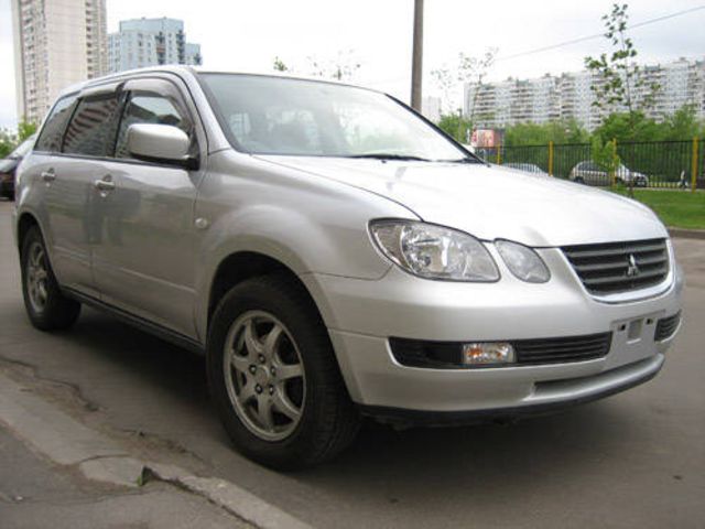 2002 Mitsubishi Airtrek