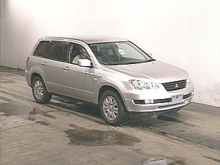 2002 Mitsubishi Airtrek Photos