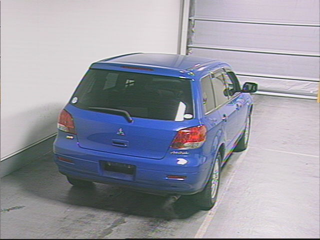 2002 Mitsubishi Airtrek Pictures