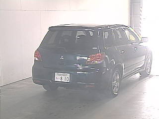 2002 Mitsubishi Airtrek Pictures