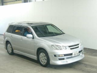2002 Mitsubishi Airtrek