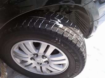 2002 Mitsubishi Airtrek Images