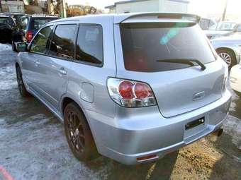 2002 Mitsubishi Airtrek Pictures