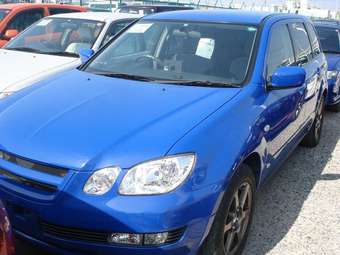 2002 Mitsubishi Airtrek Pictures