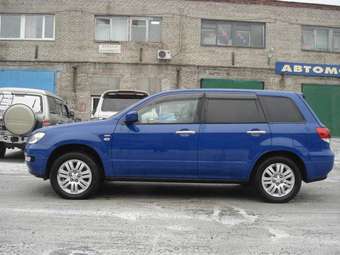 2002 Mitsubishi Airtrek Images