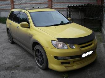 2002 Mitsubishi Airtrek Pictures