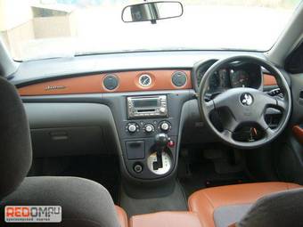 2002 Mitsubishi Airtrek Pictures