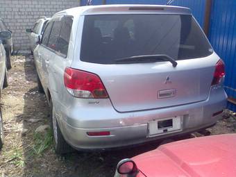 2002 Mitsubishi Airtrek Photos