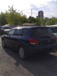 2002 Mitsubishi Airtrek Pictures