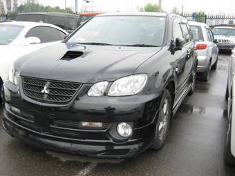 2002 Mitsubishi Airtrek