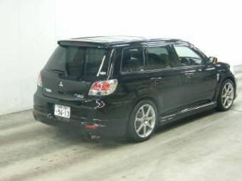 2002 Mitsubishi Airtrek Images