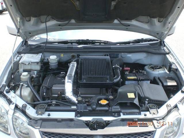 2003 Mitsubishi Airtrek