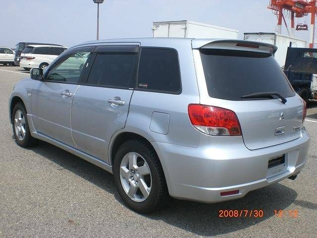 2003 Mitsubishi Airtrek