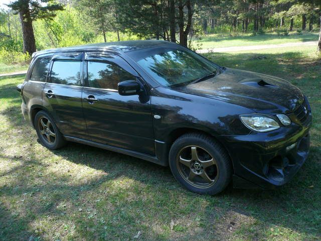 2003 Mitsubishi Airtrek