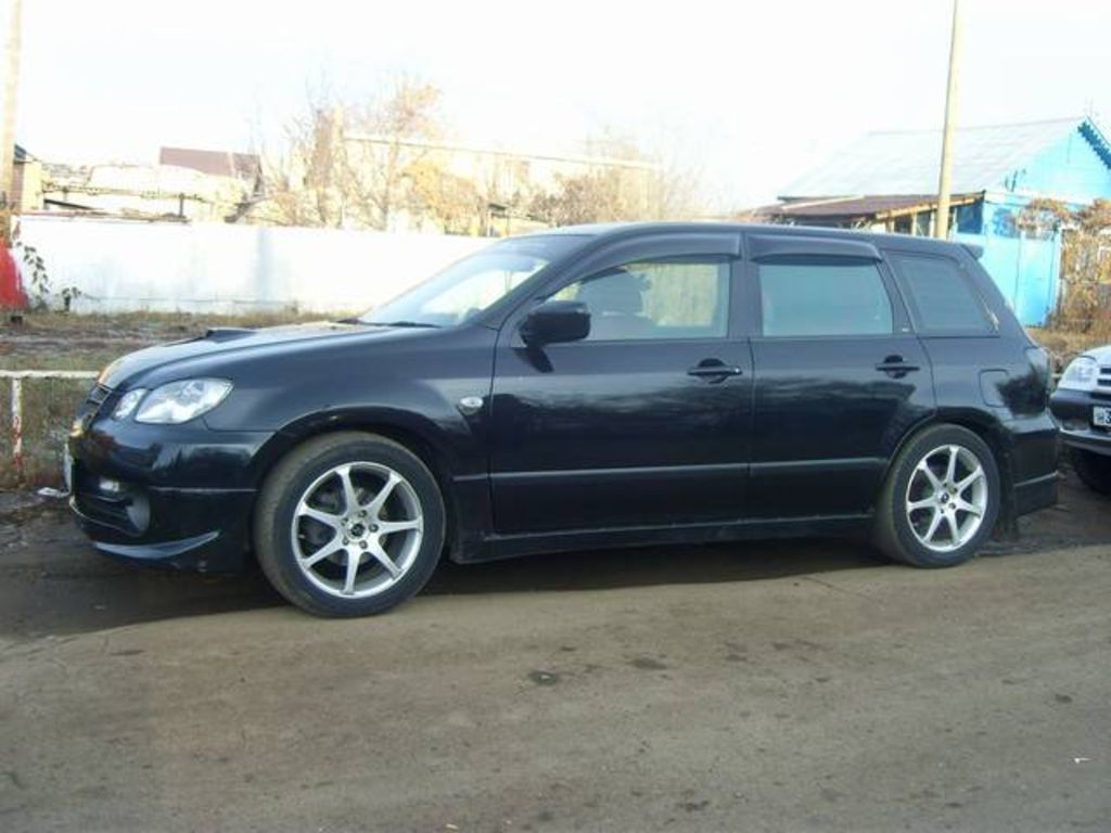 2003 Mitsubishi Airtrek