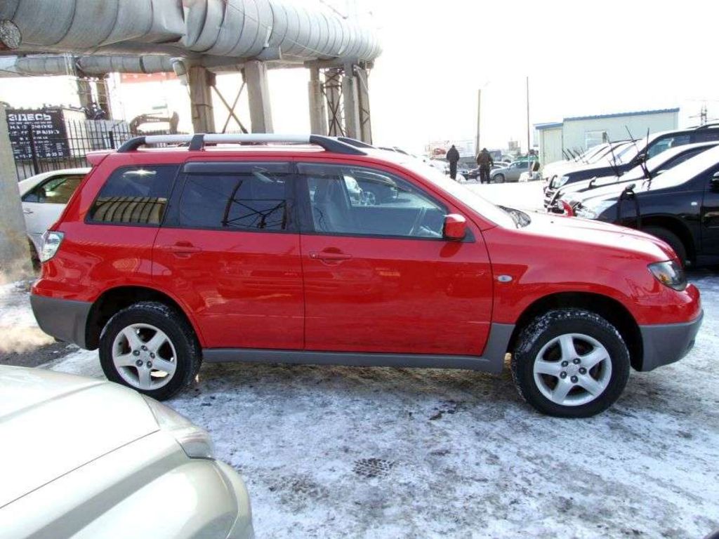 2003 Mitsubishi Airtrek
