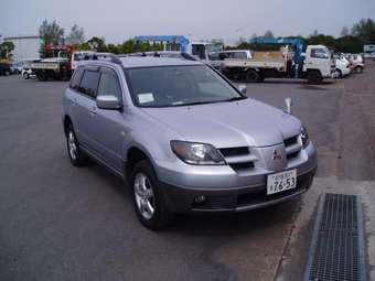 2003 Mitsubishi Airtrek For Sale