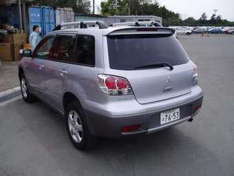 2003 Mitsubishi Airtrek Pictures