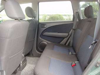 2003 Mitsubishi Airtrek For Sale