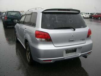 2003 Mitsubishi Airtrek Pics