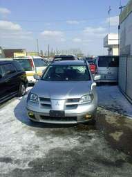 2003 Mitsubishi Airtrek Photos
