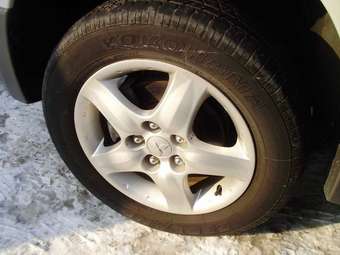 2003 Mitsubishi Airtrek Pics