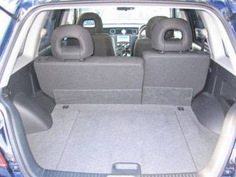 2003 Mitsubishi Airtrek Photos