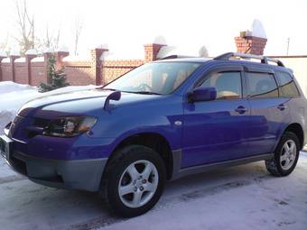 2003 Mitsubishi Airtrek For Sale