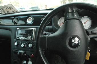 2003 Mitsubishi Airtrek For Sale