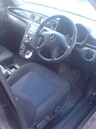 2003 Mitsubishi Airtrek Pictures