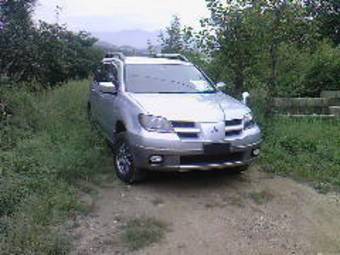 2003 Mitsubishi Airtrek For Sale