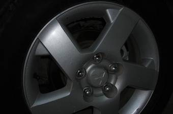 2003 Mitsubishi Airtrek Images