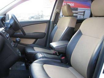 2003 Mitsubishi Airtrek Wallpapers