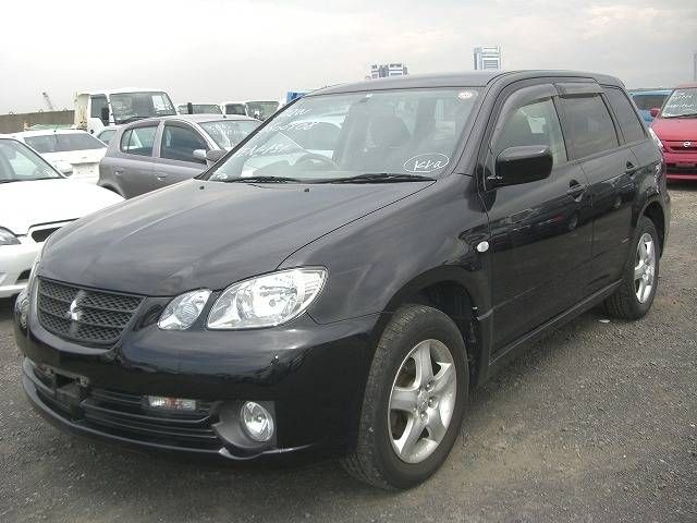 2004 Mitsubishi Airtrek