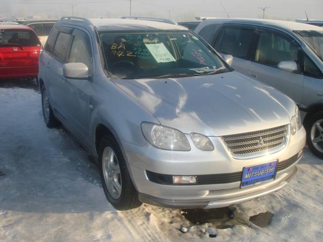 2004 Mitsubishi Airtrek