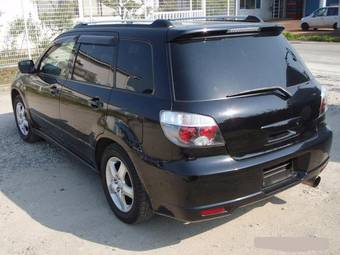 2004 Mitsubishi Airtrek Pictures