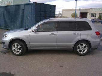 2004 Mitsubishi Airtrek For Sale