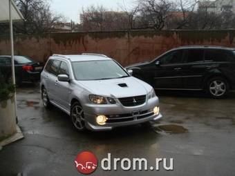2004 Mitsubishi Airtrek Wallpapers