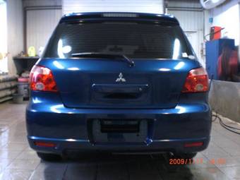 2004 Mitsubishi Airtrek Wallpapers