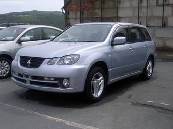 2004 Mitsubishi Airtrek For Sale