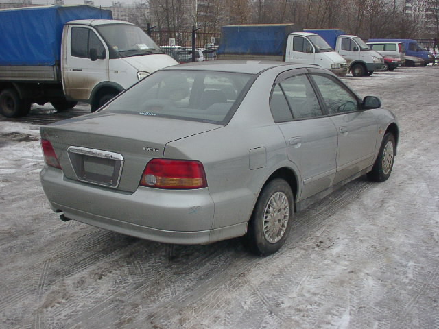 1999 Mitsubishi Aspire Photos